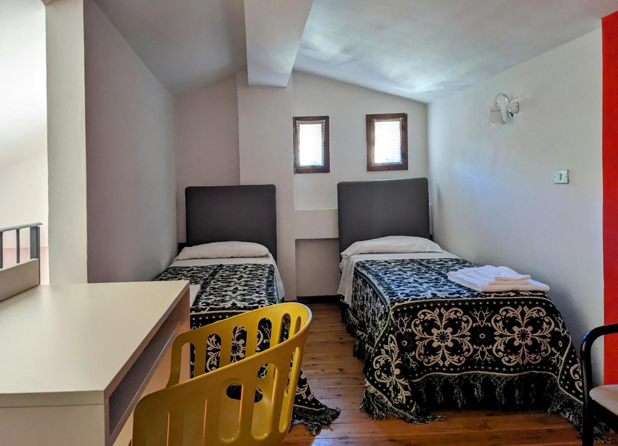 La Cittadella Dei Monti Sibillini Guest House Montemonaco Bagian luar foto
