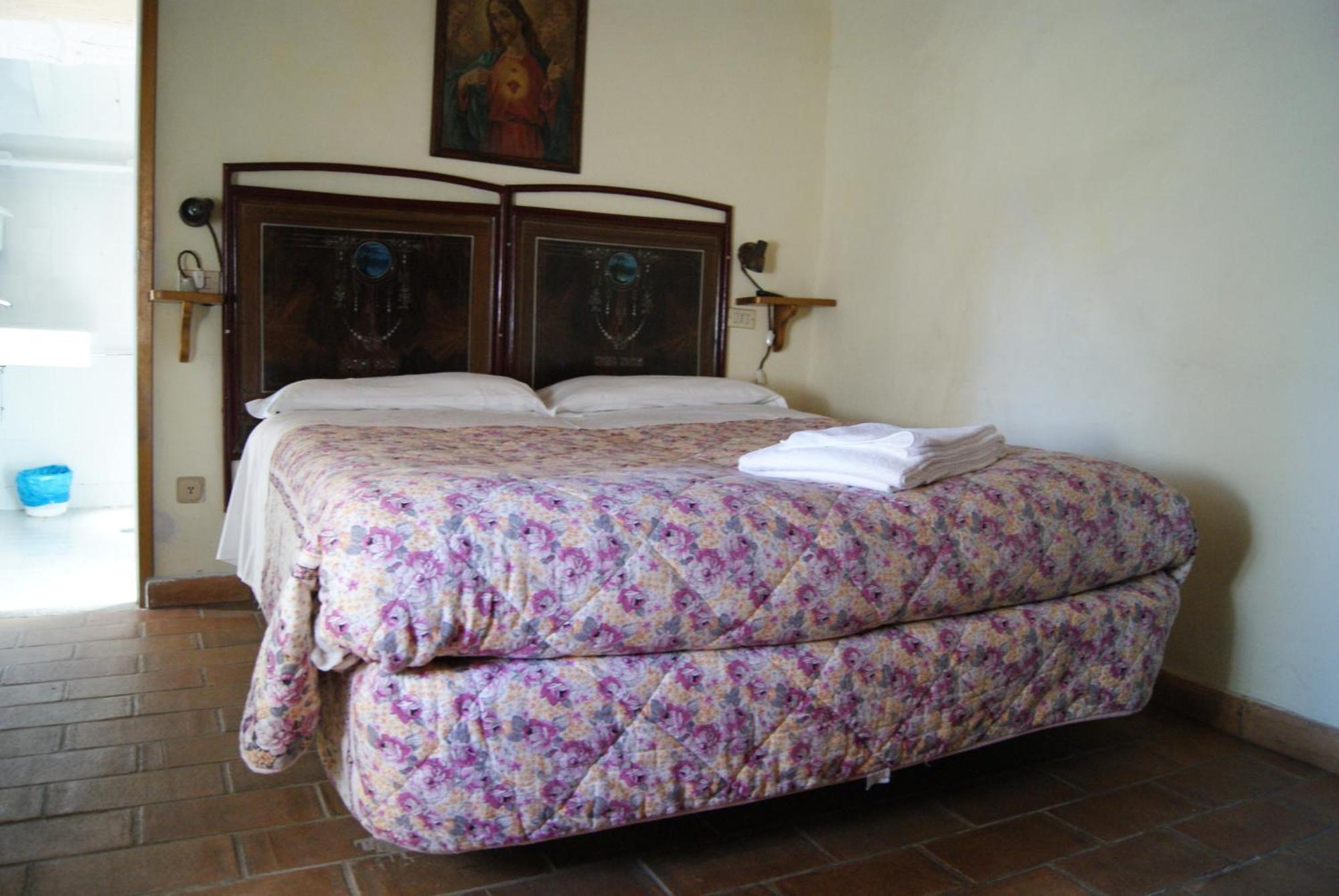 La Cittadella Dei Monti Sibillini Guest House Montemonaco Bagian luar foto