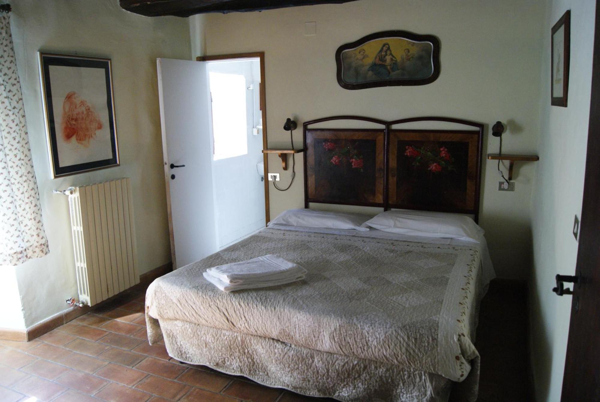 La Cittadella Dei Monti Sibillini Guest House Montemonaco Bagian luar foto