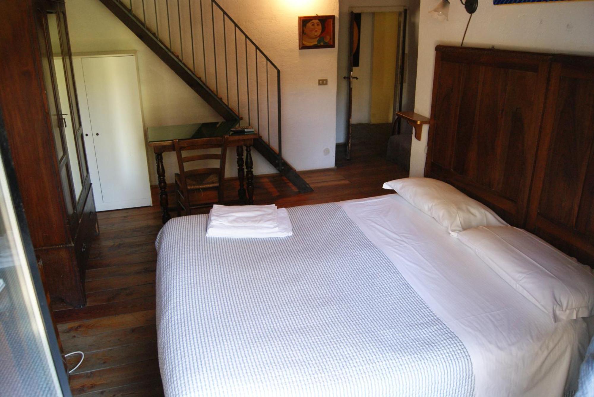 La Cittadella Dei Monti Sibillini Guest House Montemonaco Bagian luar foto